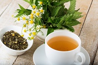 Чай с ромашкой, мятой и семенами льна